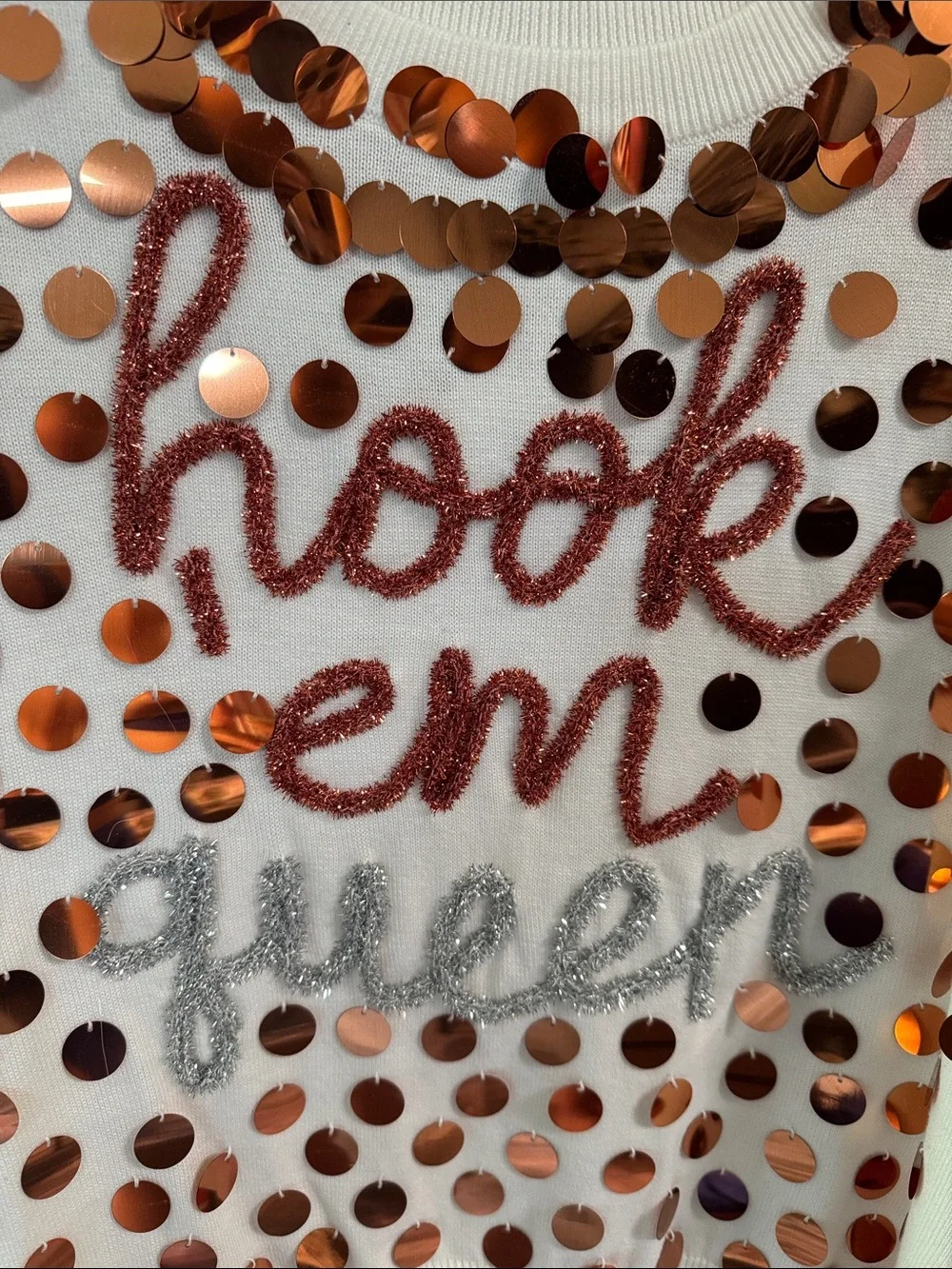 Sequin Dot 'Hook Em Queen' White Queen of Sparkles Top size Small